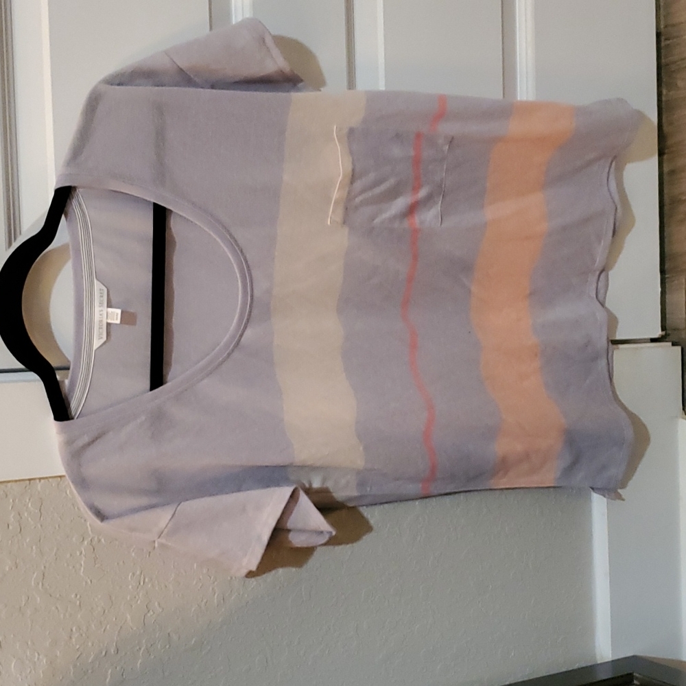 Women's shorts 2 dresses and shirts